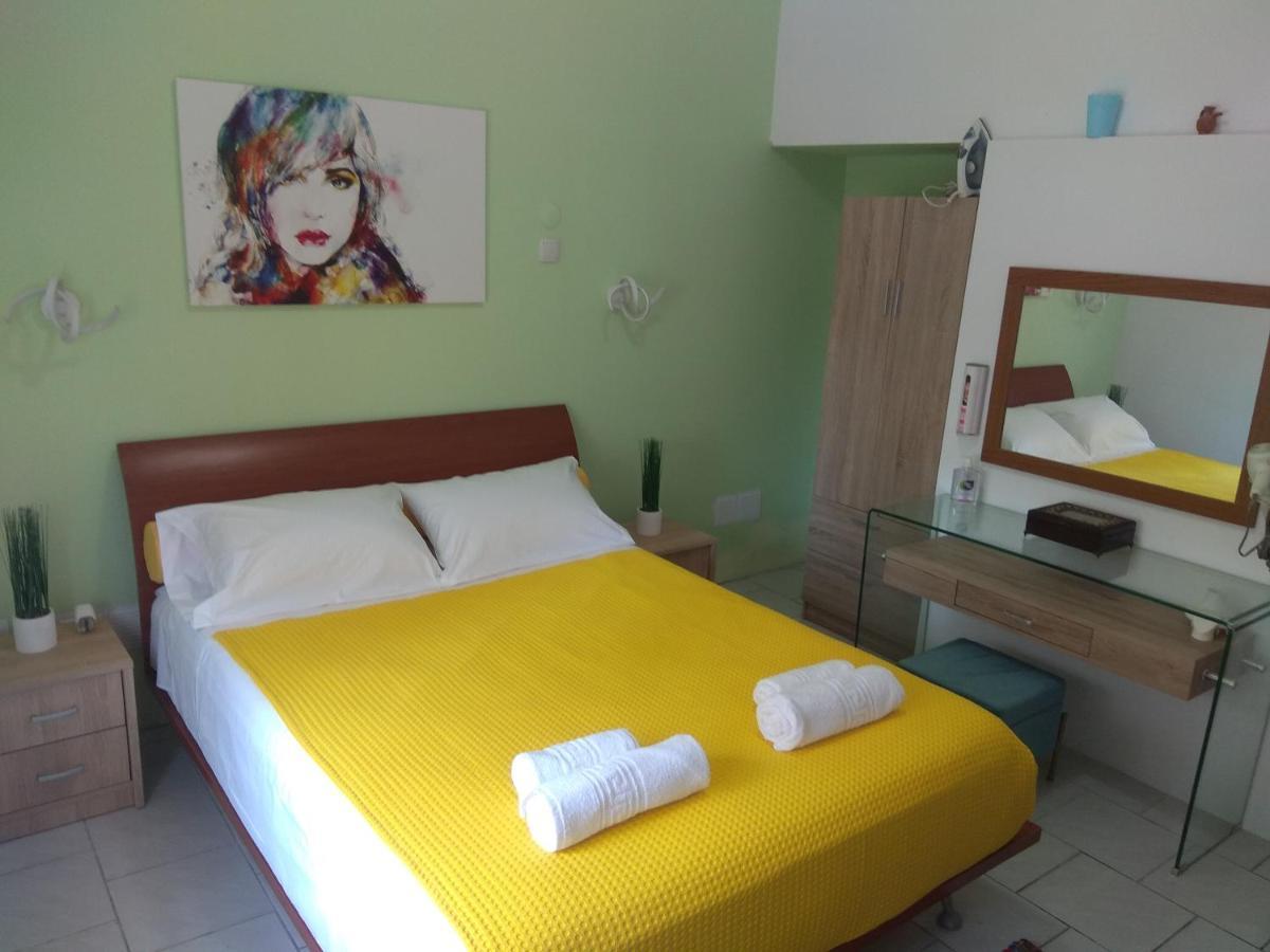 Kiki Apartment Kavala Exterior foto