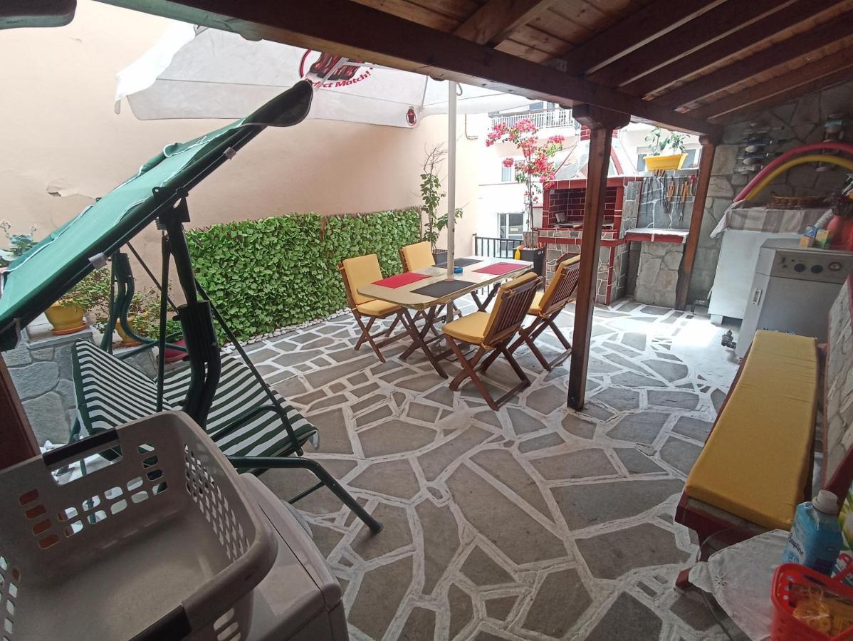 Kiki Apartment Kavala Exterior foto